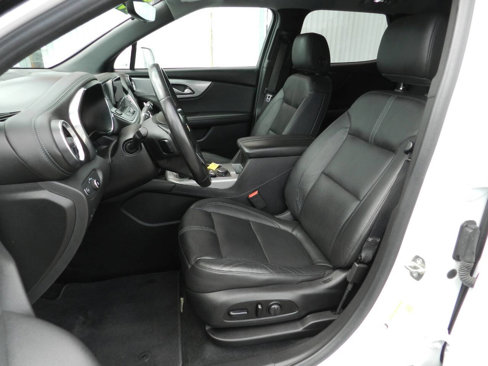 Used 2020 Chevrolet Blazer LT w/ Sound & Technology Package image 2