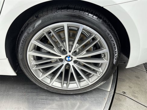 Used 2018 BMW 530i xDrive image 27