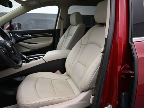 Used 2020 Buick Enclave Essence w/ Sport Touring Edition image 11