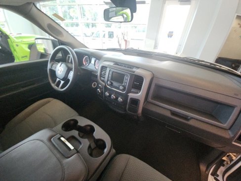 Used 2019 RAM 1500 Tradesman w/ Tradesman SXT Package image 32