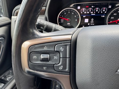 Used 2021 Chevrolet Tahoe High Country w/ Premium Package image 9