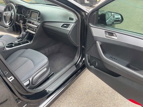 Used 2019 Hyundai Sonata SE image 13