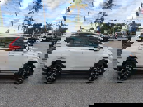 Used 2017 Honda CR-V Touring image 4