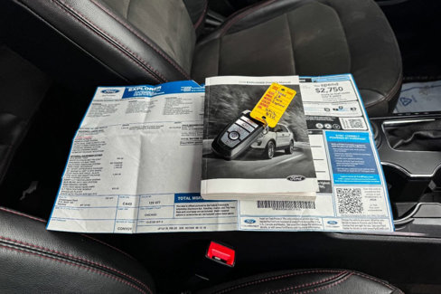 Used 2018 Ford Explorer XLT w/ Equipment Group 202A image 38