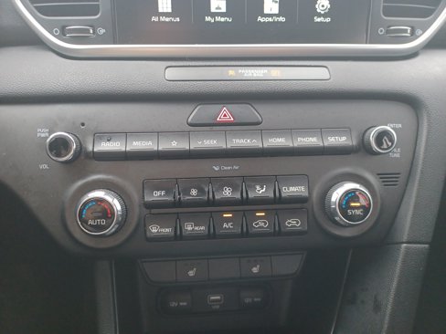Used 2022 Kia Sportage LX w/ LX FWD Value Edition Package image 29