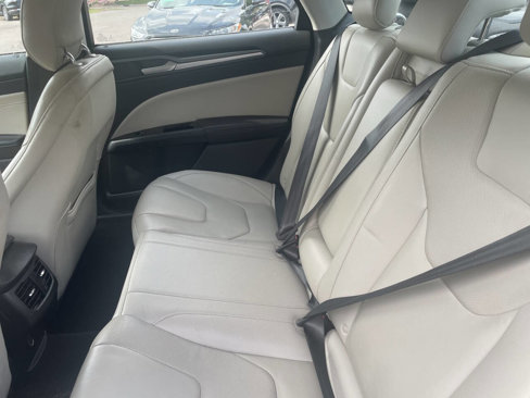 Used 2015 Ford Fusion Titanium image 14