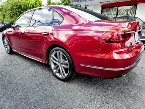 Used 2018 Volkswagen Passat 2.0T R-Line image 7