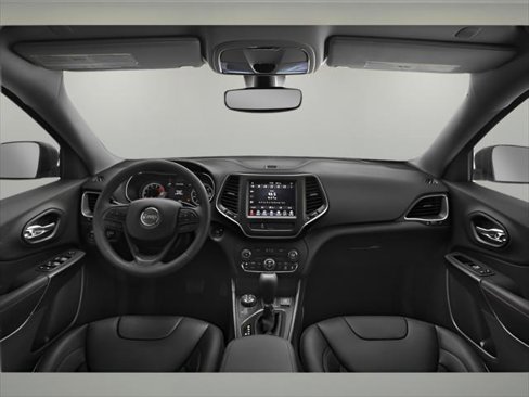Used 2019 Jeep Cherokee Trailhawk image 8