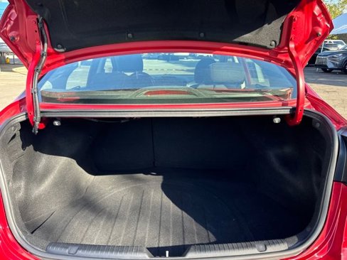 Used 2017 Kia Forte S image 9