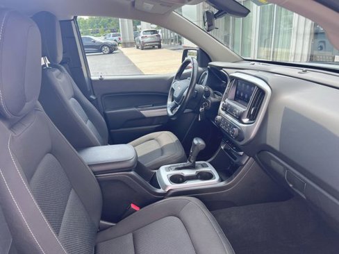Used 2019 Chevrolet Colorado LT w/ LT Convenience Package image 24