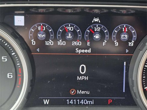Used 2021 Chevrolet Suburban Premier w/ Premium Package image 17