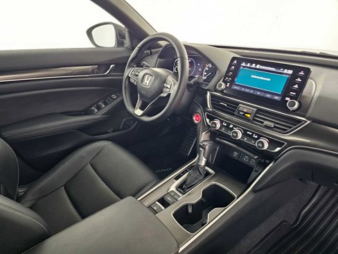Used 2022 Honda Accord Sport image 11