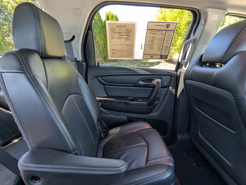 Used 2016 GMC Acadia SLT w/ Open Road Package image 29