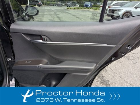 Used 2023 Toyota Camry SE image 33