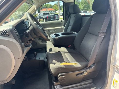 Used 2013 Chevrolet Silverado 1500 W/T image 9
