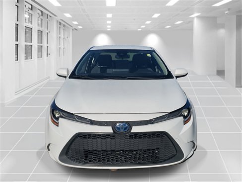 Used 2022 Toyota Corolla LE image 2