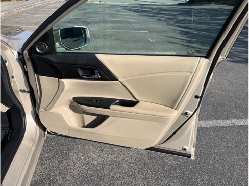 Used 2014 Honda Accord EX image 23