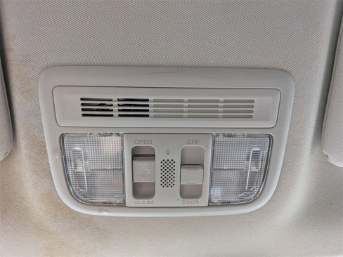 Used 2019 Honda HR-V EX image 18