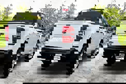 Used 2024 Ford Maverick XL image 13