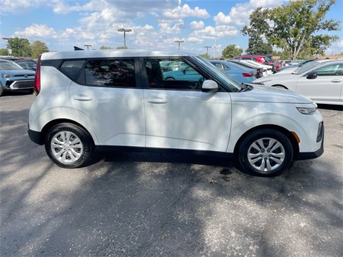 Used 2021 Kia Soul LX image 30