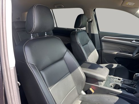 Used 2021 Volkswagen Atlas SE image 15