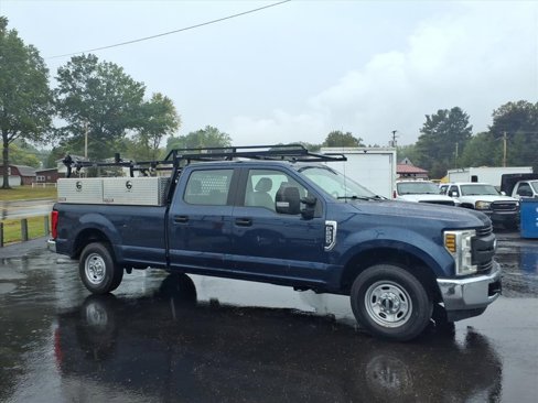 Used 2019 Ford F250 XL w/ Power Equipment Group image 4