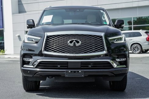 Used 2019 INFINITI QX80 Luxe image 2