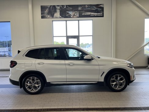 Used 2022 BMW X3 xDrive30i w/ Convenience Package image 4