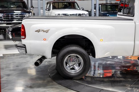 Used 2002 Ford F350 Lariat image 14