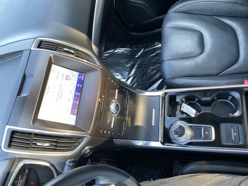 Used 2020 Ford Edge Titanium w/ Canadian Touring Package image 25