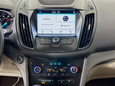 Used 2019 Ford Escape SEL image 23