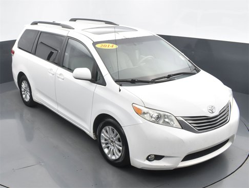 Used 2014 Toyota Sienna image 15