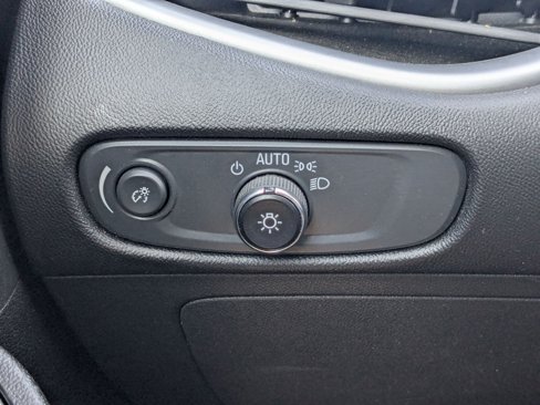 Used 2023 Chevrolet Malibu LT image 19