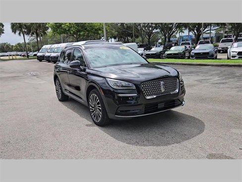 Used 2022 Lincoln Corsair Reserve image 37