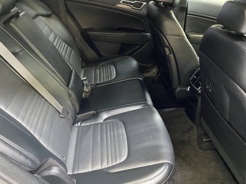 Used 2024 Kia Sportage SX image 27