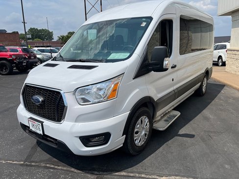 Used 2021 Ford Transit 350 XLT image 4