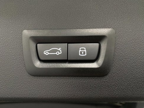 New 2026 BMW X3 xDrive30 image 7