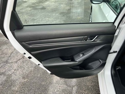 Used 2021 Honda Accord LX image 19