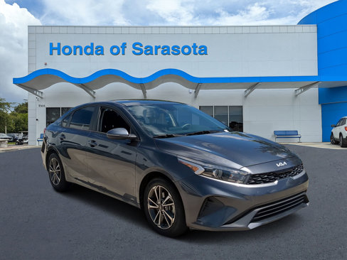 Used 2022 Kia Forte LXS w/ LXS Technology Package image 1