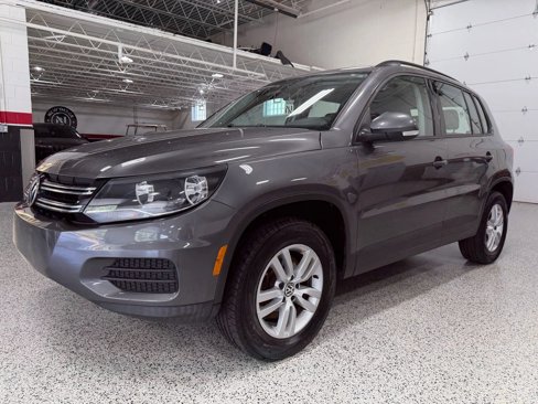 Used 2016 Volkswagen Tiguan S image 5