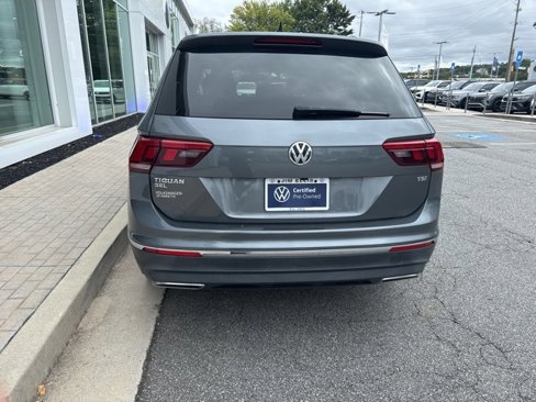 Used 2018 Volkswagen Tiguan SEL image 6