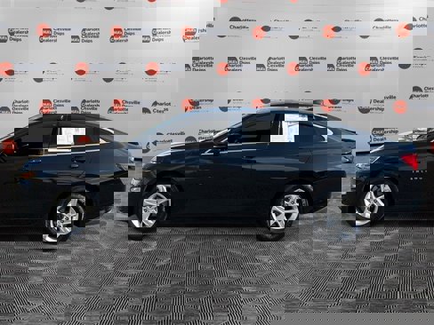 Used 2022 Chevrolet Malibu LS image 2