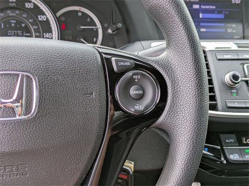 Used 2017 Honda Accord LX image 26