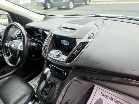 Used 2016 Ford Escape Titanium image 39