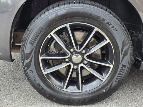 Used 2017 Dodge Grand Caravan GT image 8