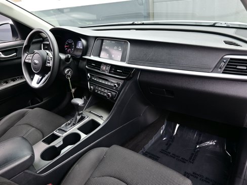 Used 2020 Kia Optima LX image 15