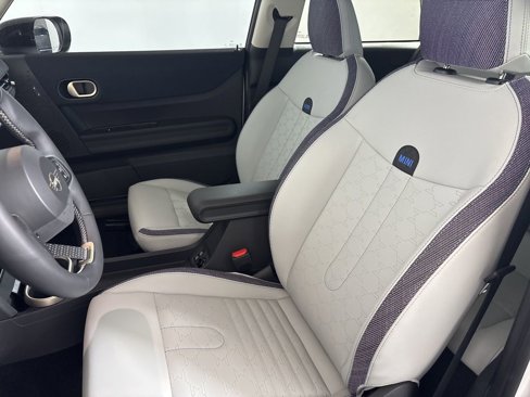 New 2025 MINI Cooper 2-Door Hardtop image 21