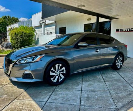 Used 2019 Nissan Altima 2.5 S image 1