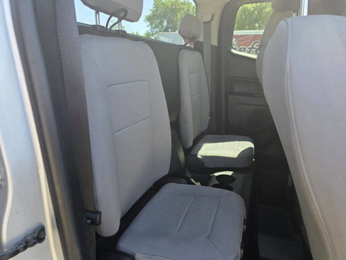 Used 2017 Chevrolet Colorado W/T w/ Custom Special Edition image 39