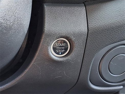 Used 2024 Nissan Frontier S w/ Technology Package image 12